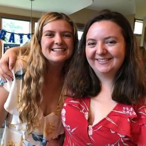 Meet your Posher, Claire